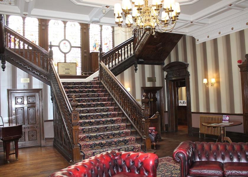 England Burnley Lobby