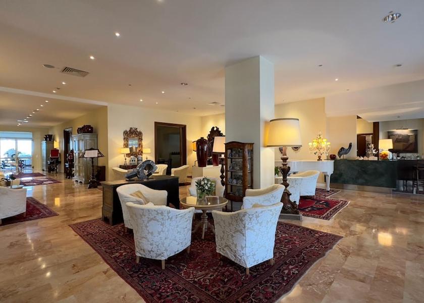 Emilia-Romagna Rimini Lobby