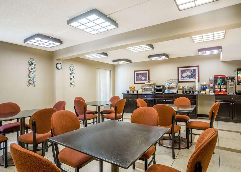 Maryland Westminster Breakfast Area