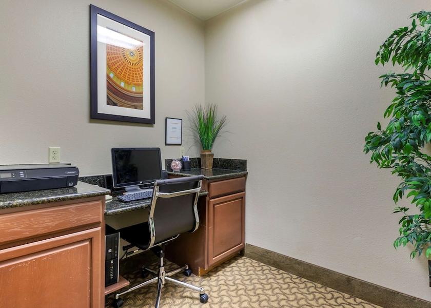 Oklahoma Ponca City Business center