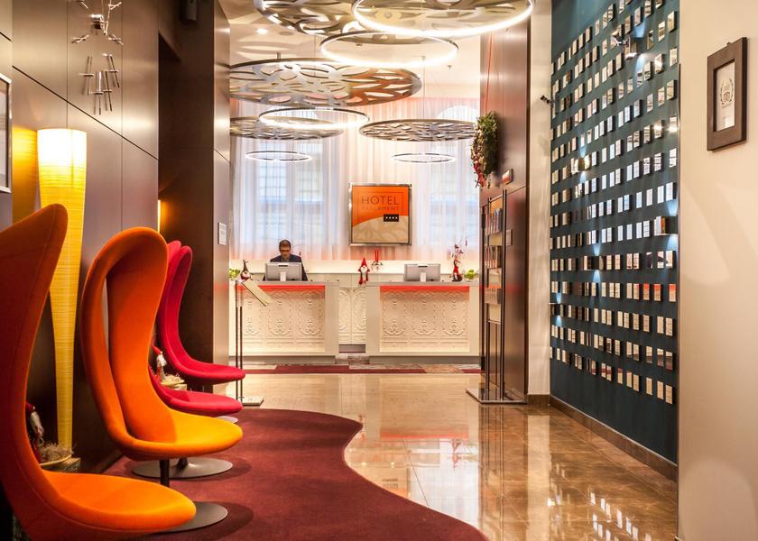  Budapest interior view