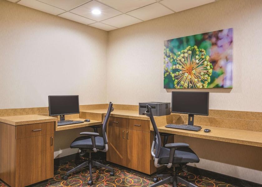Arkansas Bentonville Business center
