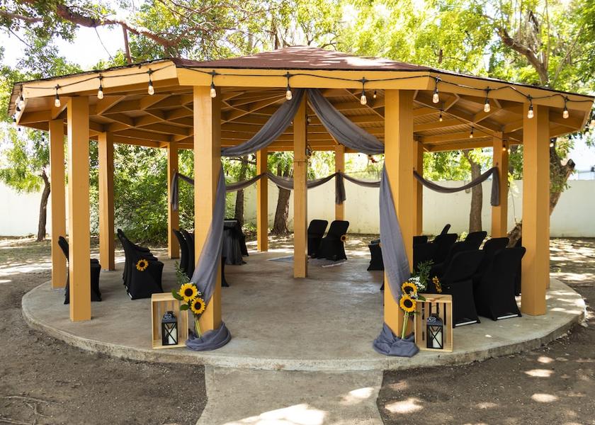  Ponce Gazebo