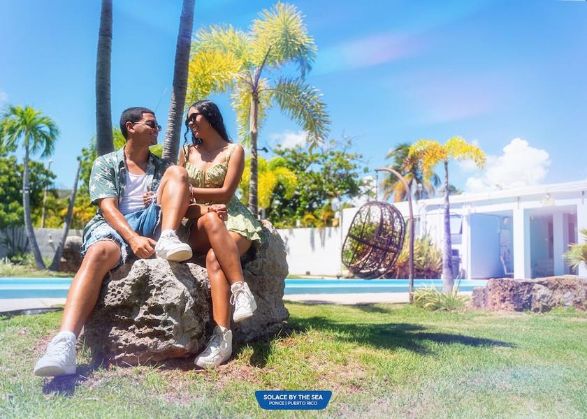  Ponce Exterior Detail