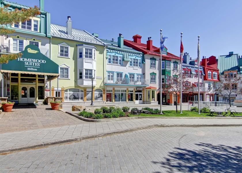 Quebec Mont-Tremblant Exterior