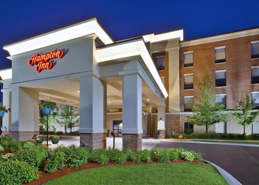 Michigan Commerce Township Exterior Detail