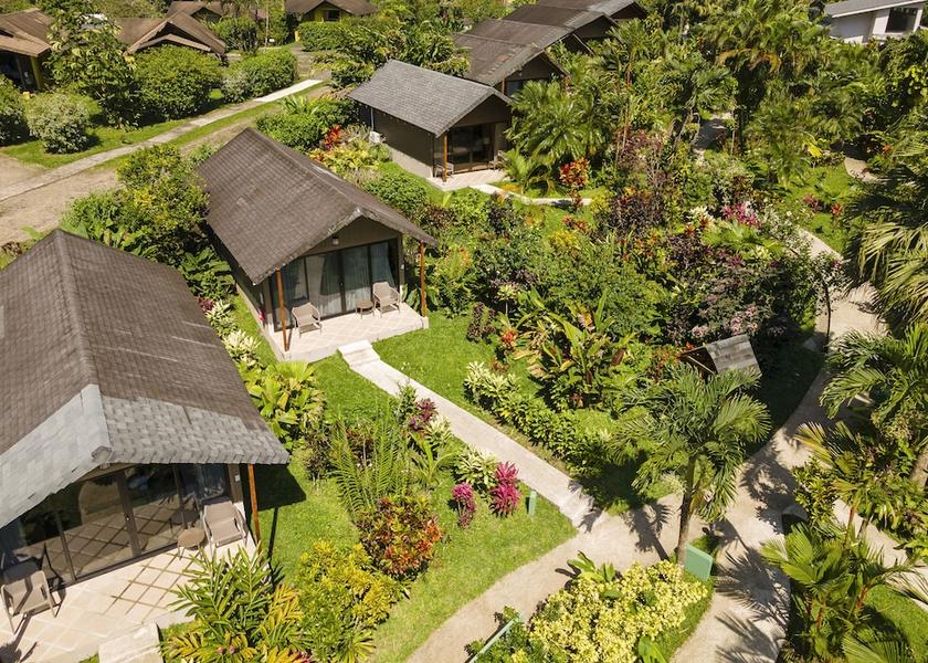 Alajuela La Fortuna Exterior Detail