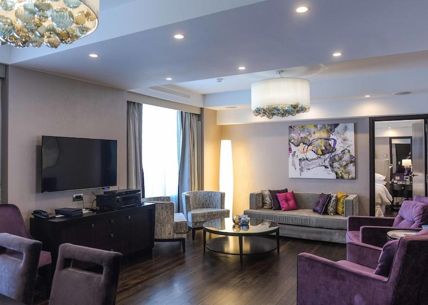  Bucharest Living Area