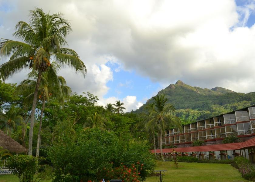  Mahe Island Exterior Detail