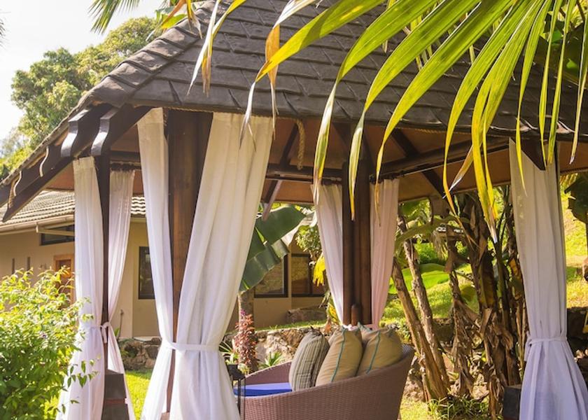  Praslin Island Exterior