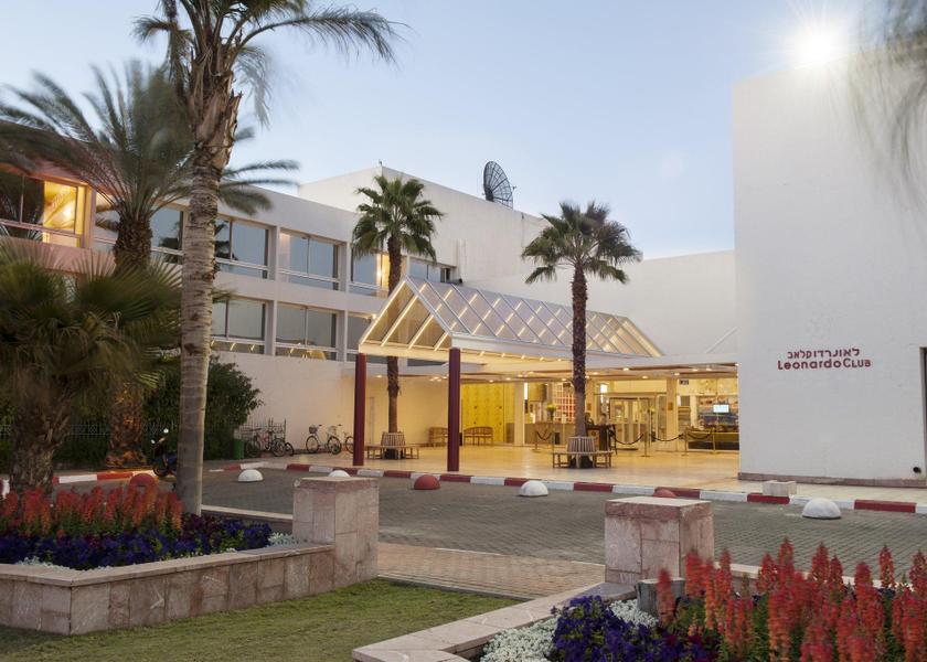  Eilat Hotel Exterior