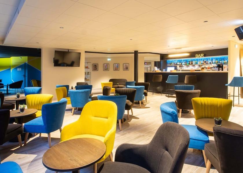 Occitanie Cauterets Bar (on property)