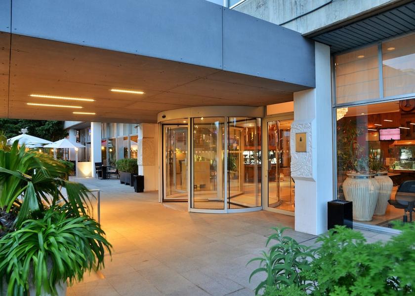 Analamanga Antananarivo Property entrance