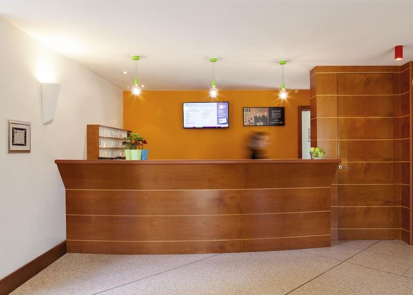 Puglia Giovinazzo Reception