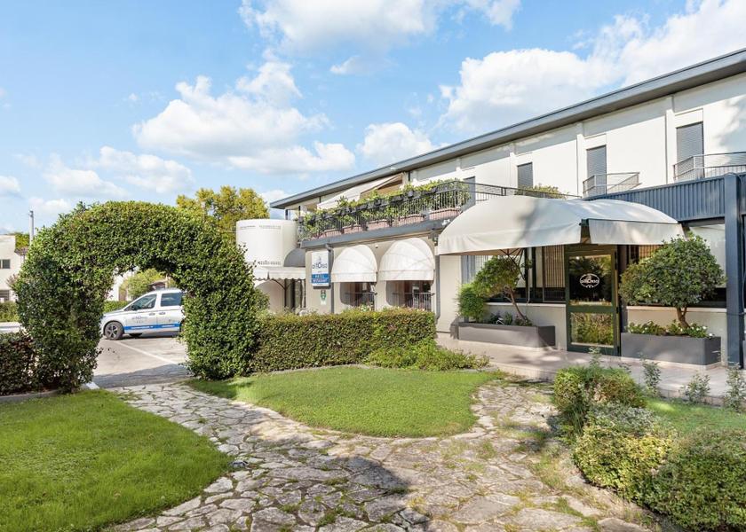 Veneto Roncade exterior view