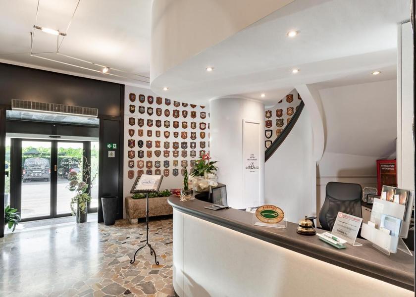 Veneto Roncade lobby