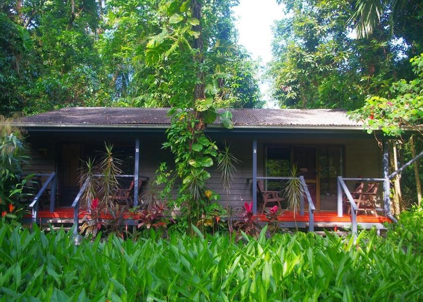 Queensland Diwan Exterior