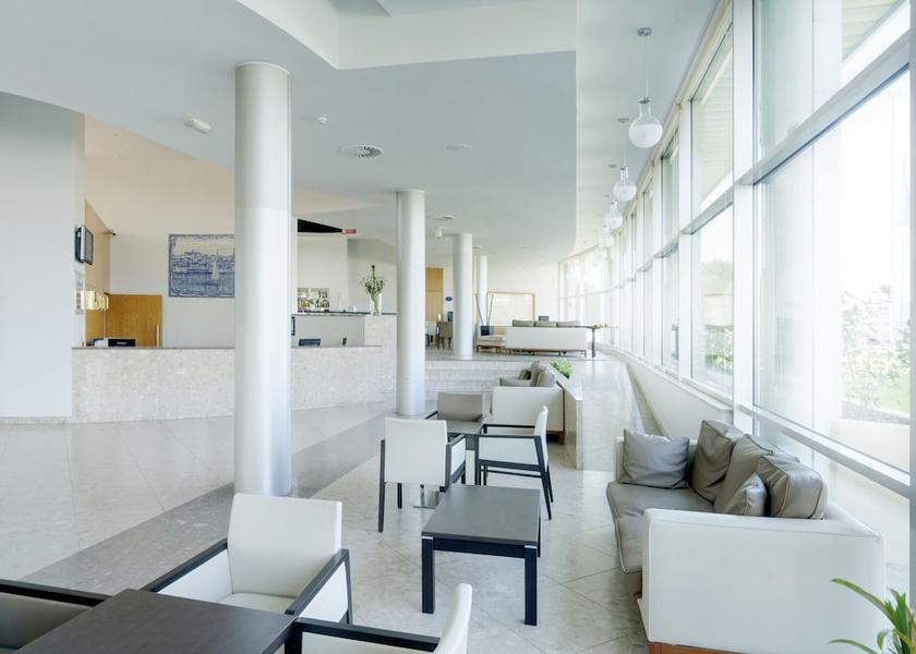 Porto Matosinhos Lobby