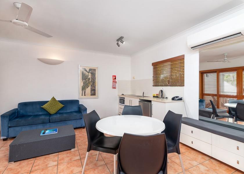 Queensland Cairns Private kitchenette