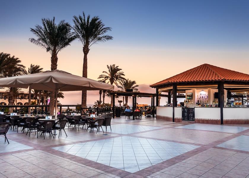 Pool Side Bar