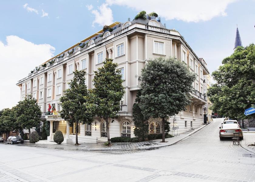 Istanbul Istanbul Facade