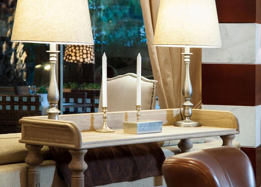 Attica Glyfada Lobby