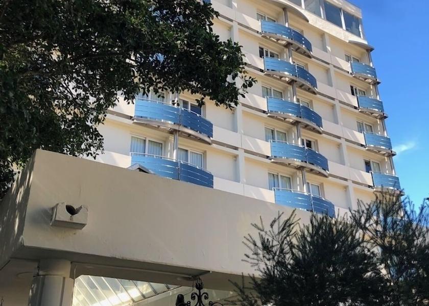  Gibraltar Exterior Detail