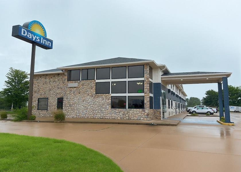 Illinois Morton Exterior Detail