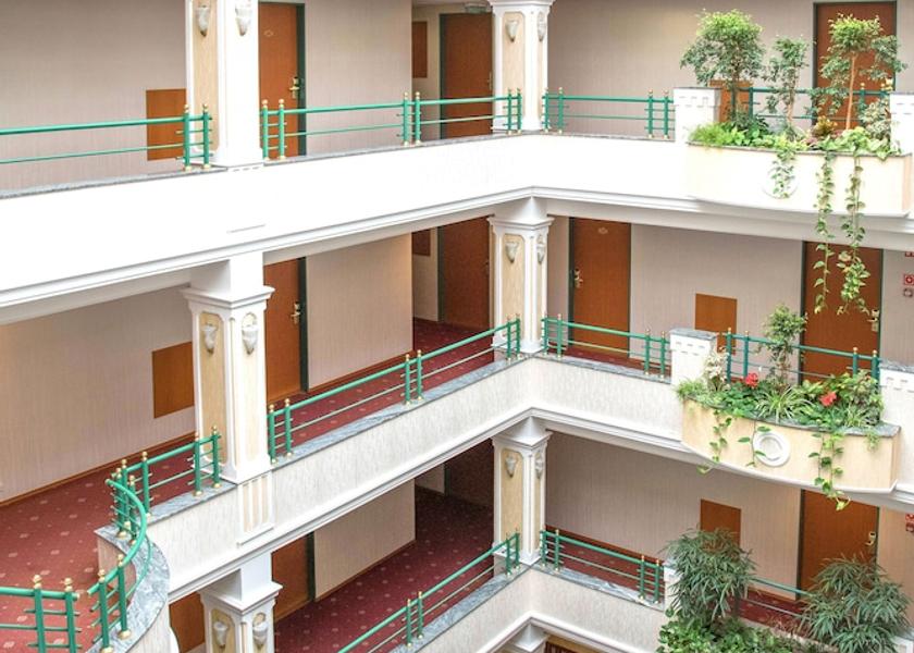  Heviz Interior Entrance