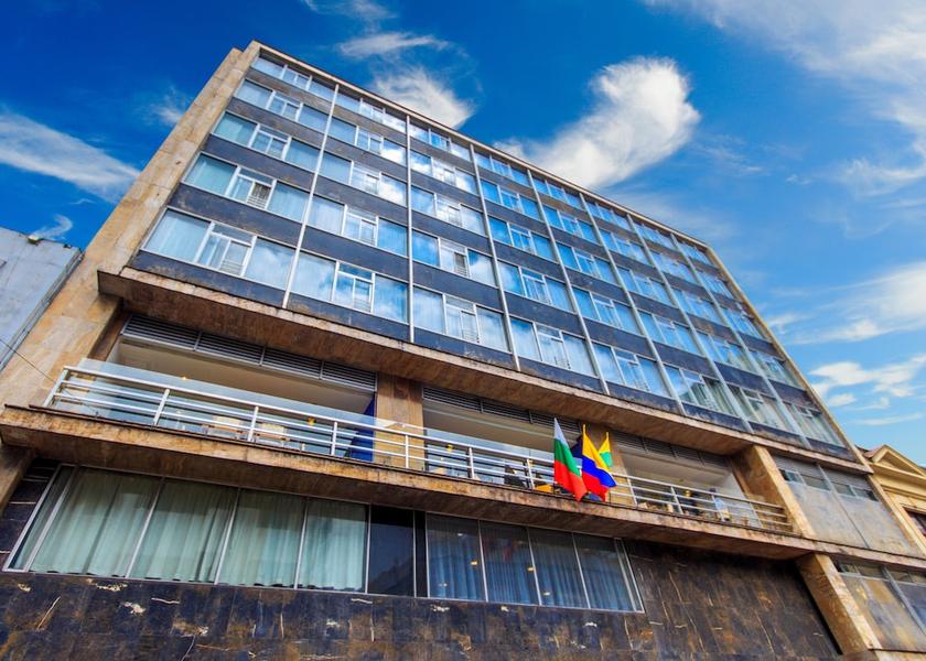 Caldas Manizales Front of property