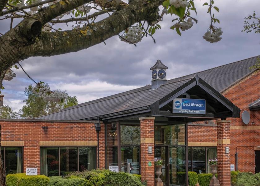England Swadlincote Front of property