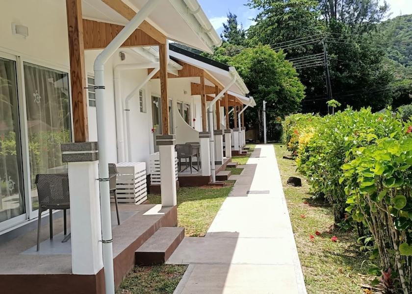  Praslin Island Exterior