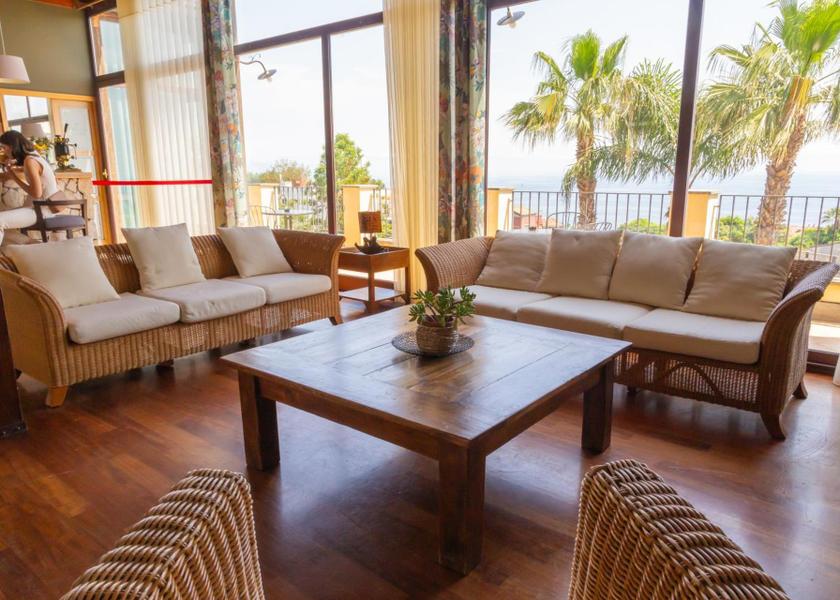 Sicily Acireale facilities