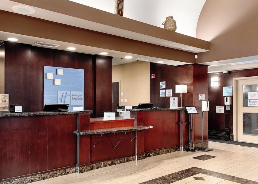 Alberta Edmonton Lobby
