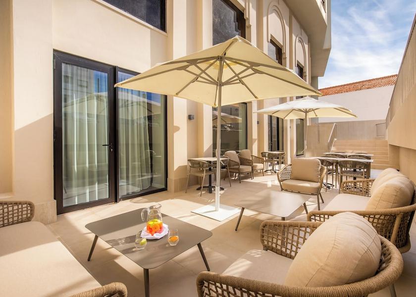 Setúbal Sines Rooftop pool