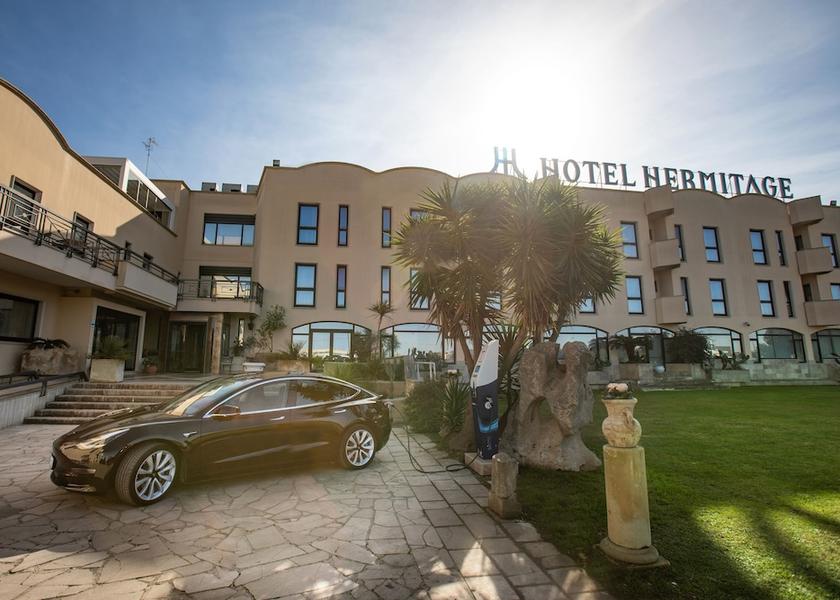 Puglia Galatina Electric vehicle charging station