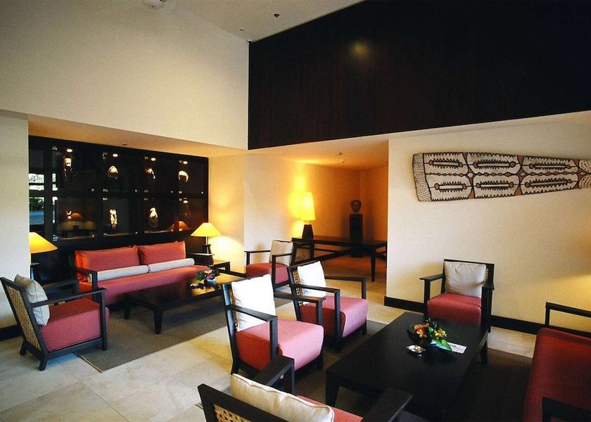  Noumea Lobby