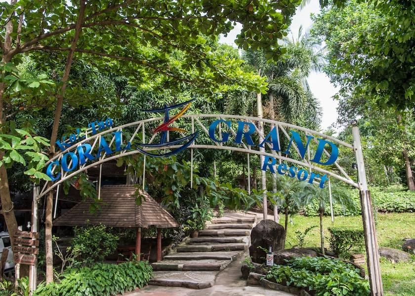 Surat Thani Koh Tao Entrance