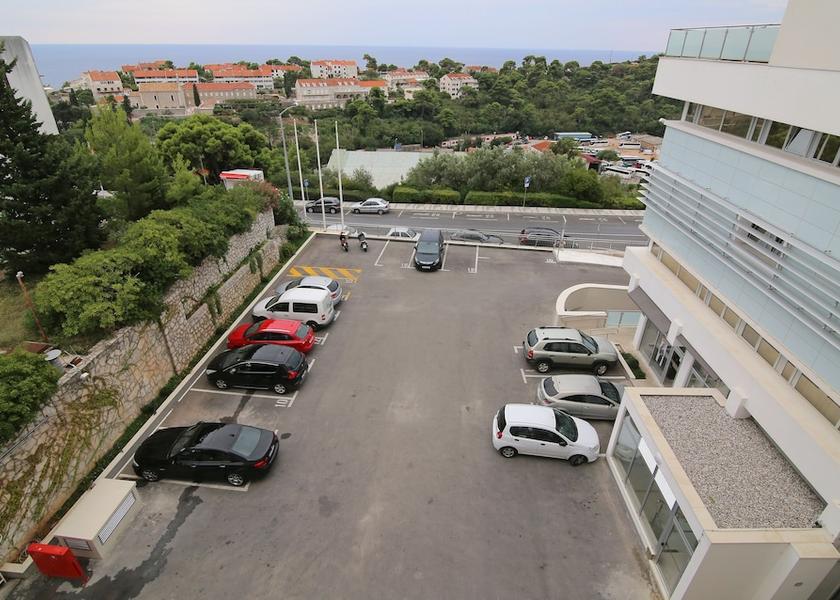 Dubrovnik-Neretva Dubrovnik Parking