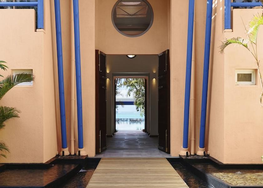 MU Belle Mare Facade