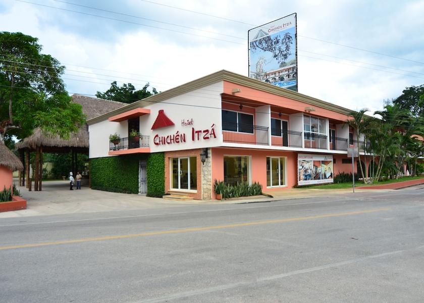Yucatán Tinum Facade
