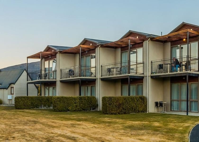 Otago Wānaka Exterior