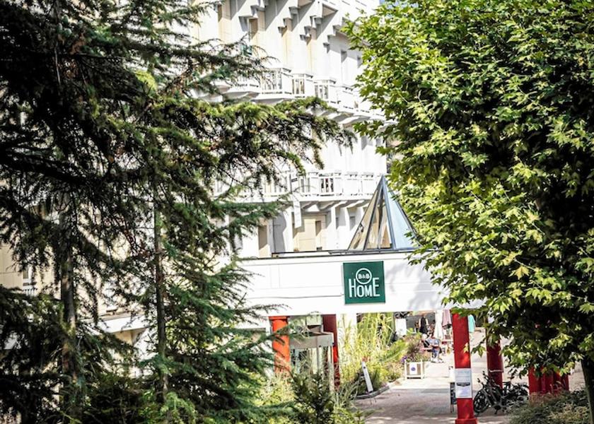 Auvergne-Rhône-Alpes Brides-les-Bains Exterior
