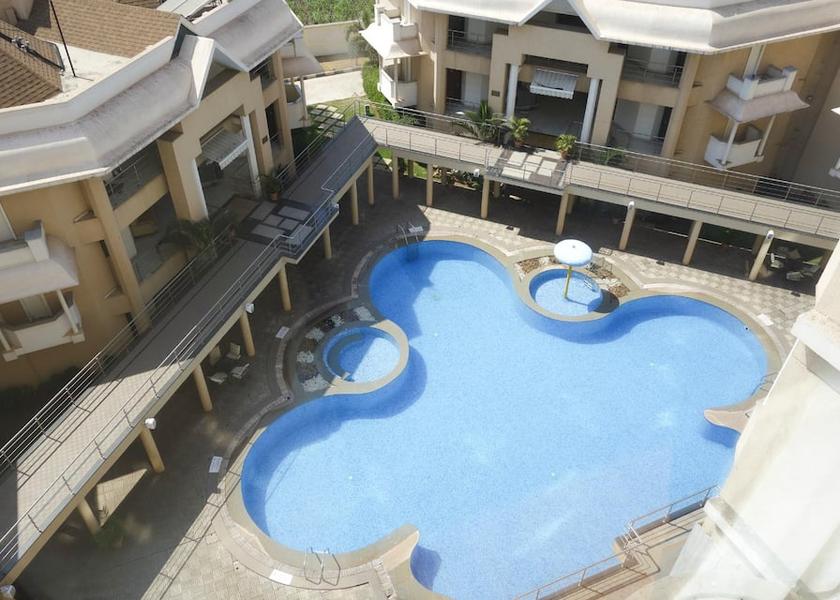 Karnataka Hampi Pool