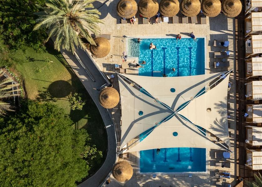  Ein Bokek Exterior Detail