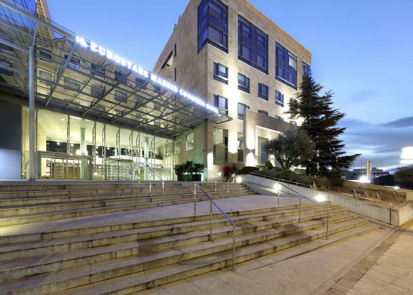 Community of Madrid Alcobendas Front of property