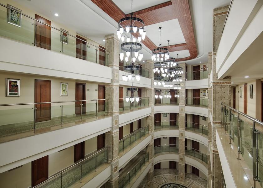  Side Interior Entrance