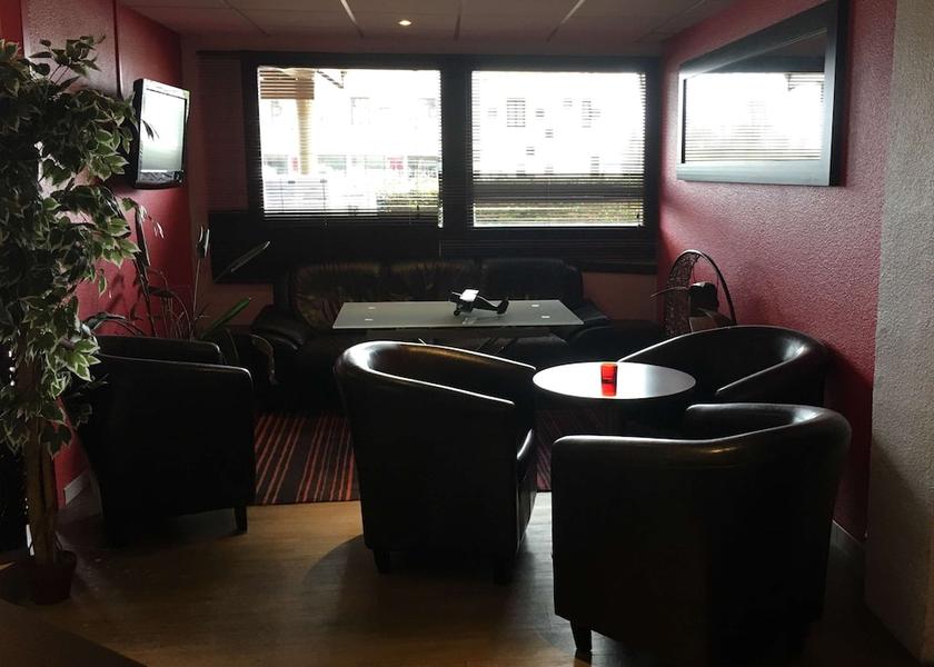 Normandy Evreux Bar