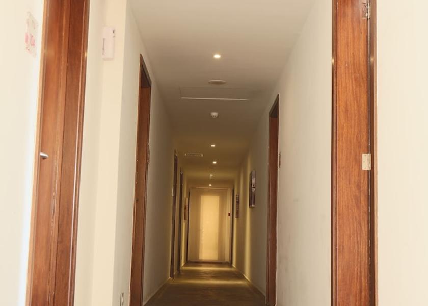 Keserwan-Jbeil Governorate Byblos Hallway