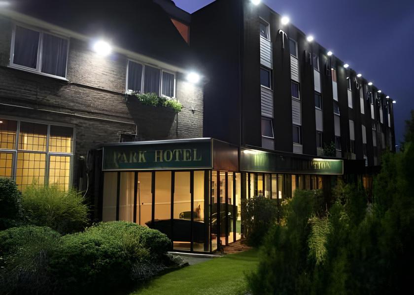 England Bootle Hotel Exterior